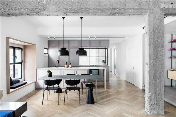 180803fa77rznaazs6vr1k