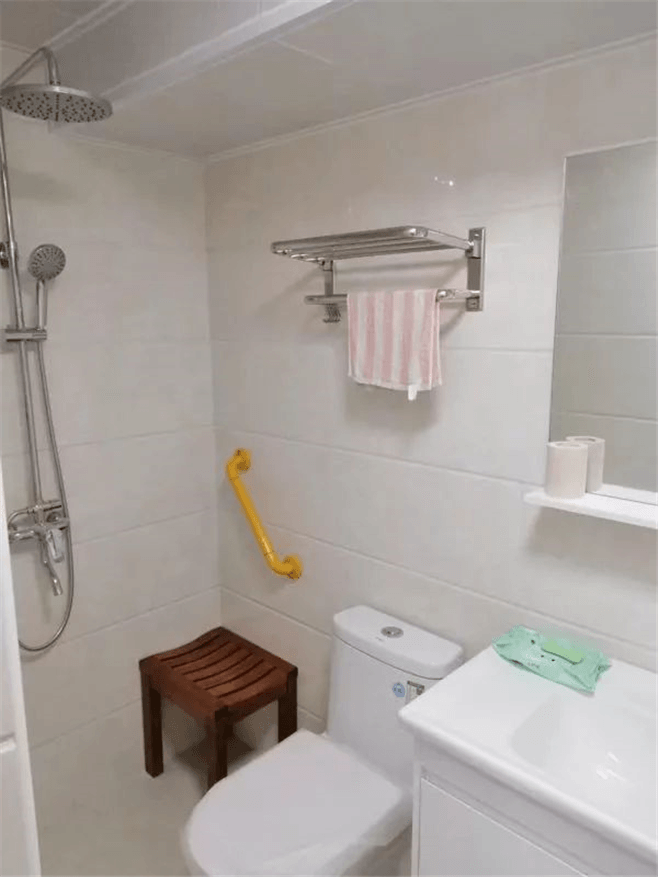 1570432047650683.png untitled.png