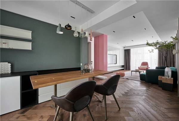 1573636697737718.jpg 102506f88ue8b73188i5cg.jpg